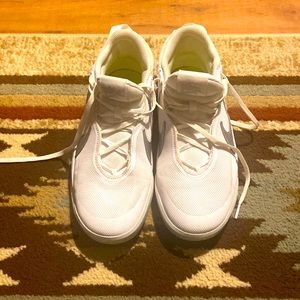 Nike youth basketball shoes